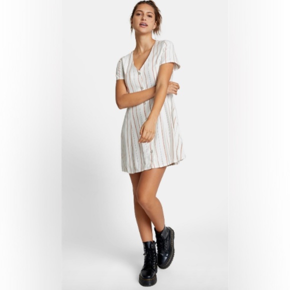 NWT 🍑 RVCA Understated Mini Dress Amber - Size Small - Picture 2 of 11